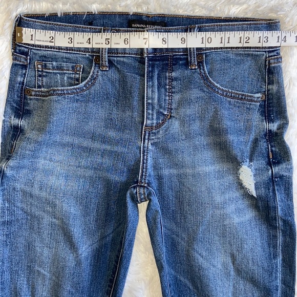 Banana Republic Premium Denim Distressed Girlfriend Blue Jeans Size 26 - Picture 8 of 10